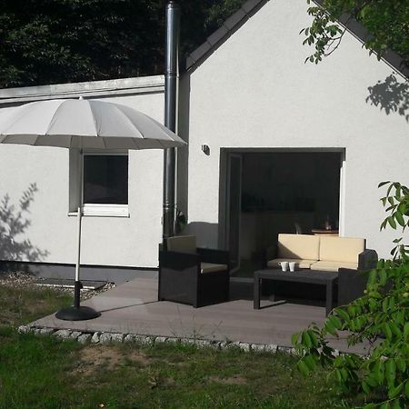 Cottage Am Wald Bei Berlin Falkensee Bagian luar foto